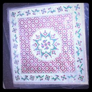 decoration piece table